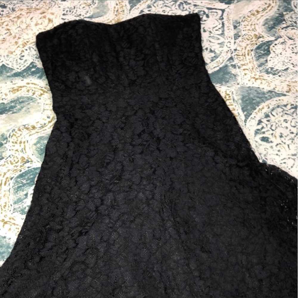 DVF black lace strapless cocktail dress size 6 - image 4