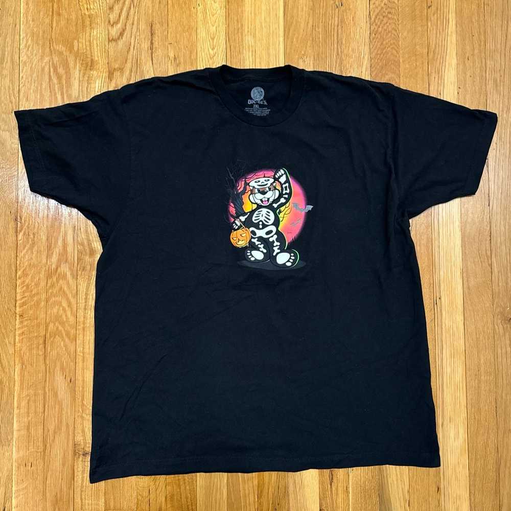 Buc-ees Halloween Shirt Can't Talk Now Doing Spoo… - image 2