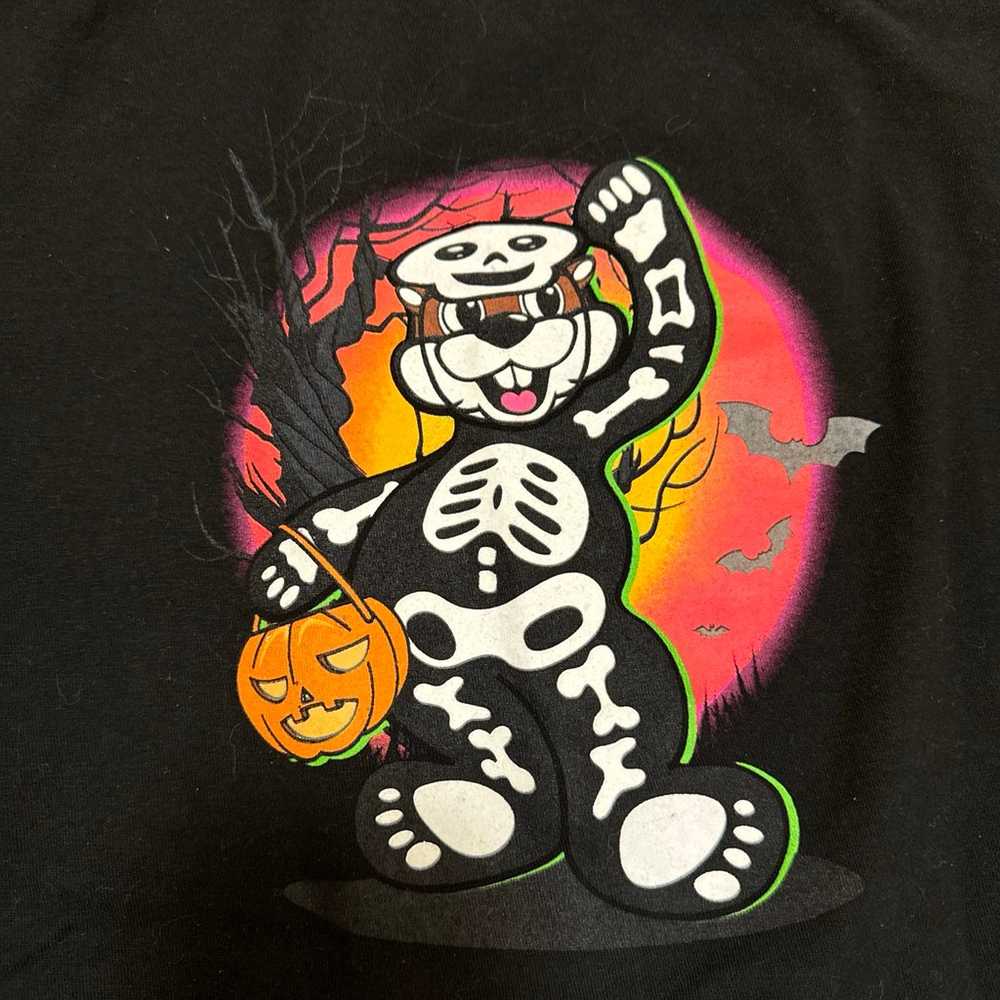 Buc-ees Halloween Shirt Can't Talk Now Doing Spoo… - image 3