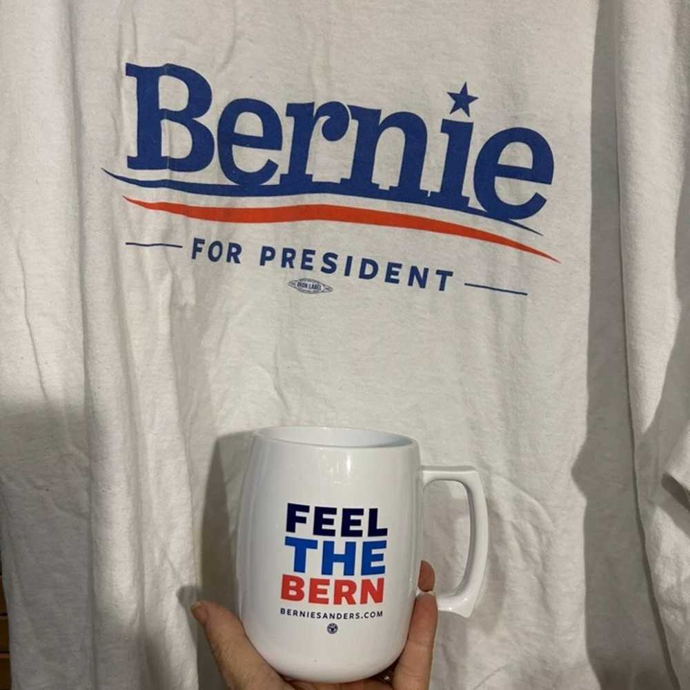 VTG 2016 Bernie For President Tshirt & Mug Lot. P… - image 1