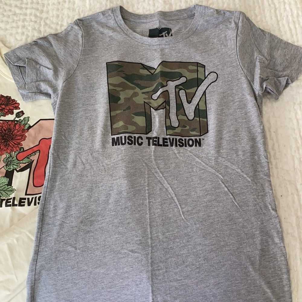Two MTV long sleeve Shirt - image 2