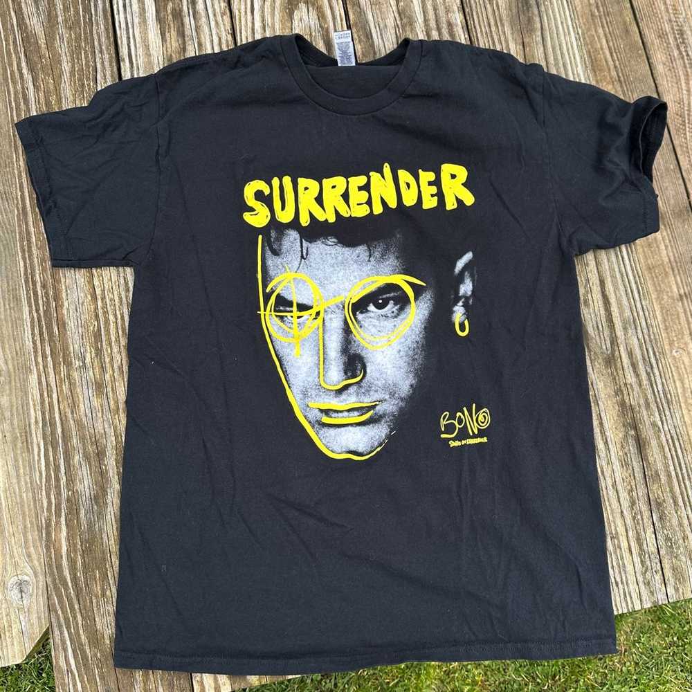 BONO U2 Surrender Stories Memoir Promo Tee MENS L… - image 1