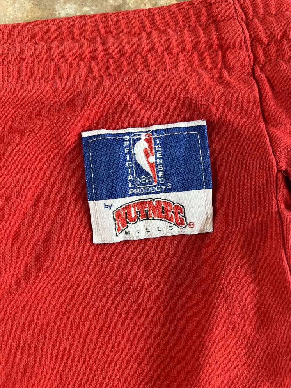 NBA × Streetwear × Vintage Vintage 90s Chicago Bu… - image 4