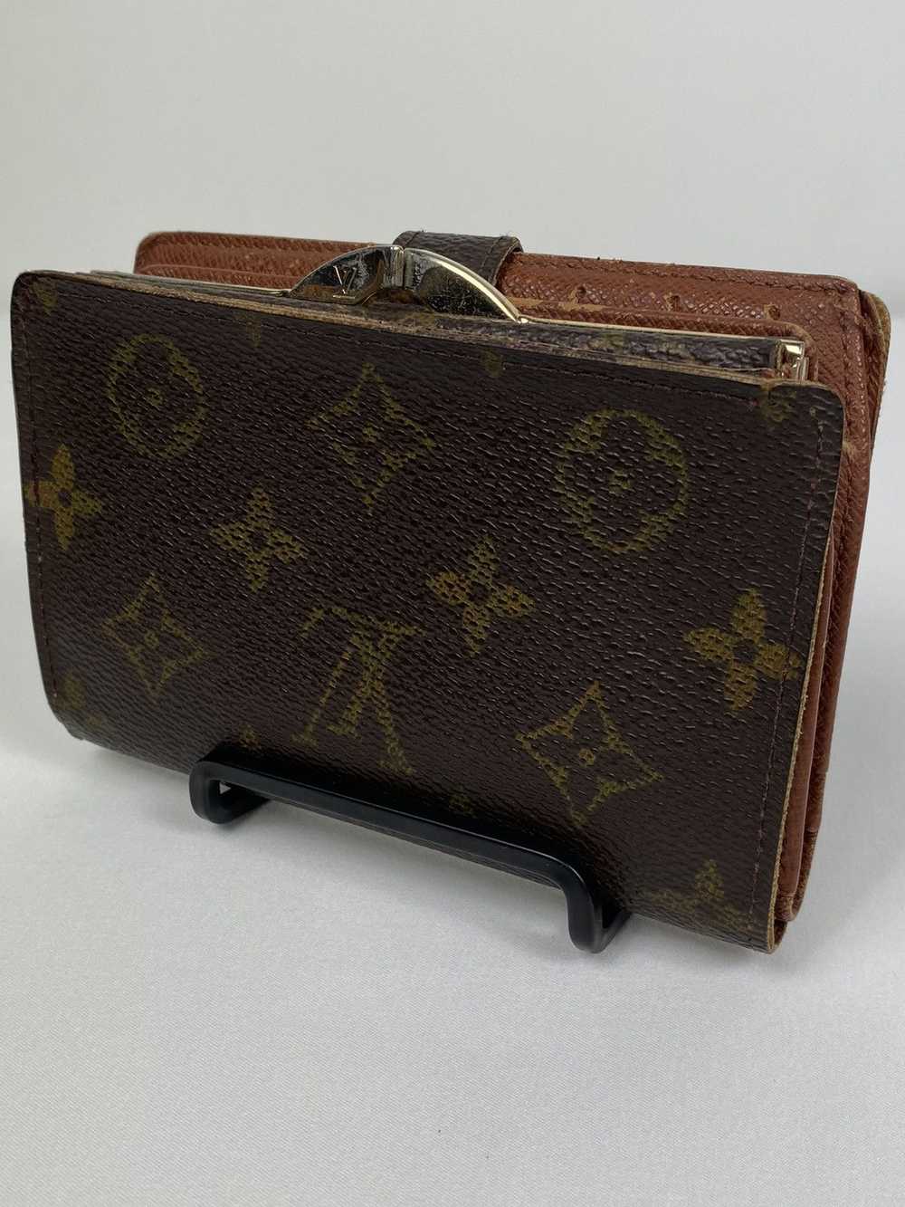 Louis Vuitton Monogram Kisslock Wallet - image 3