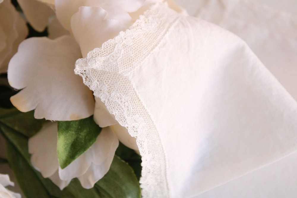 Vintage Vintage 1930s 1940s Handkerchief, White L… - image 6