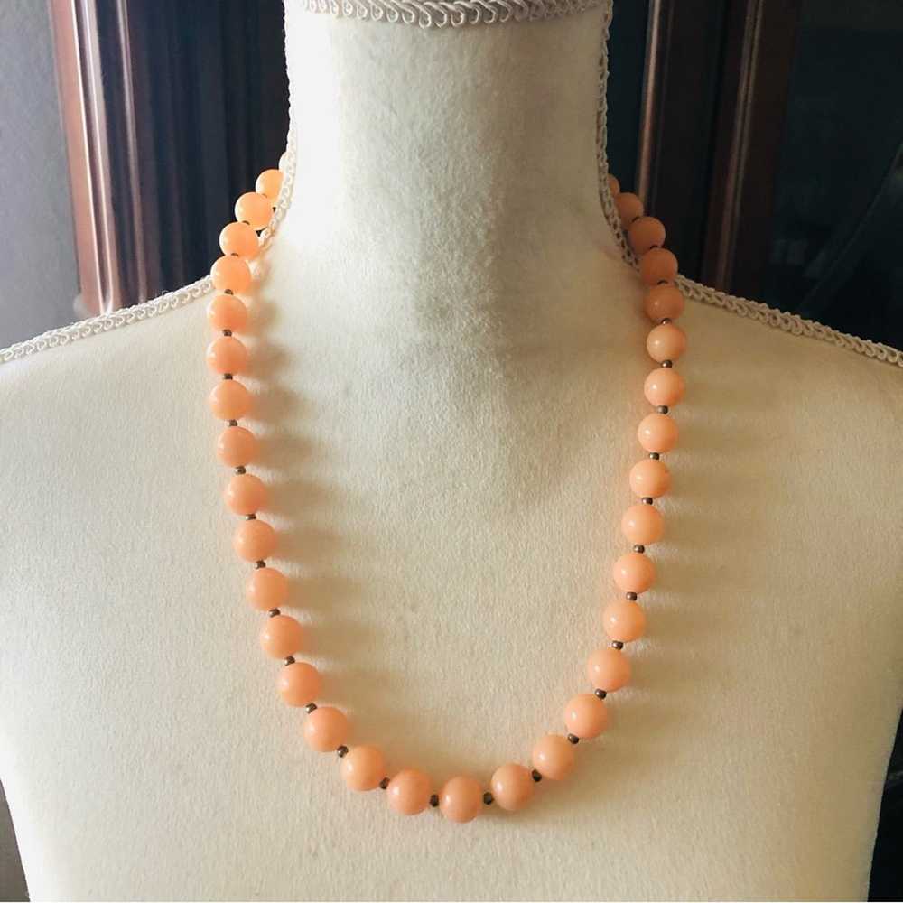 Vintage Vintage 60s-70s light peach beaded neckla… - image 2