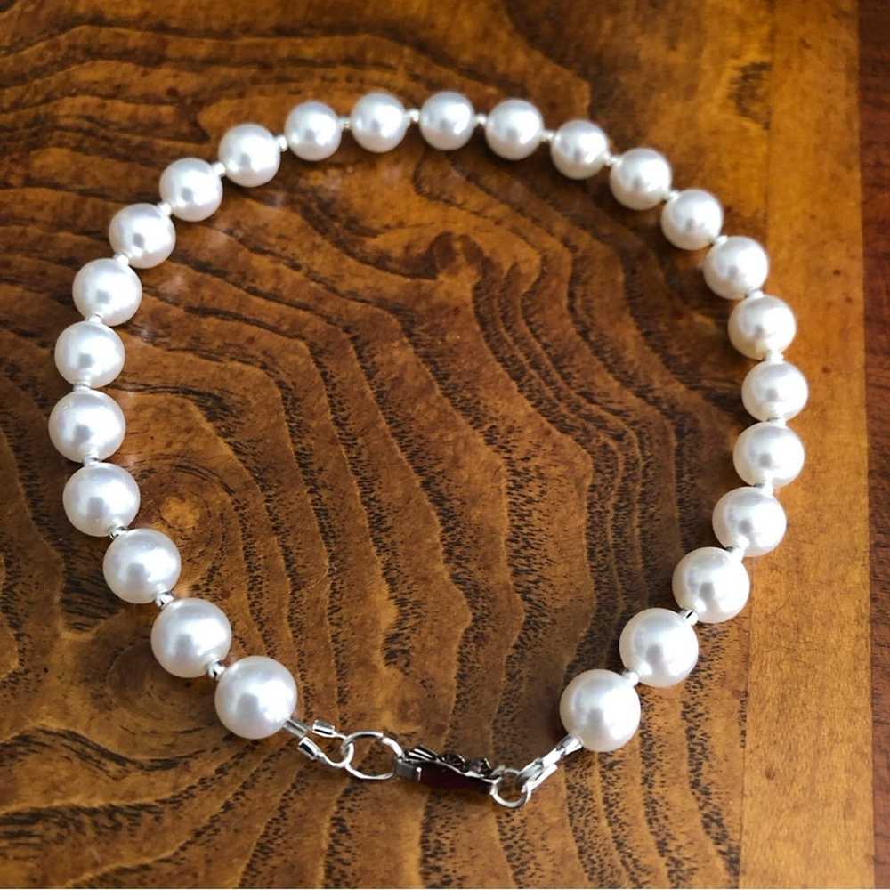 Vintage Vintage repaired hollow glass white pearl… - image 2