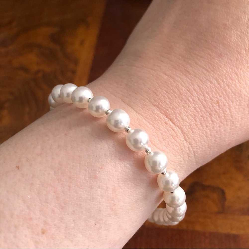 Vintage Vintage repaired hollow glass white pearl… - image 5