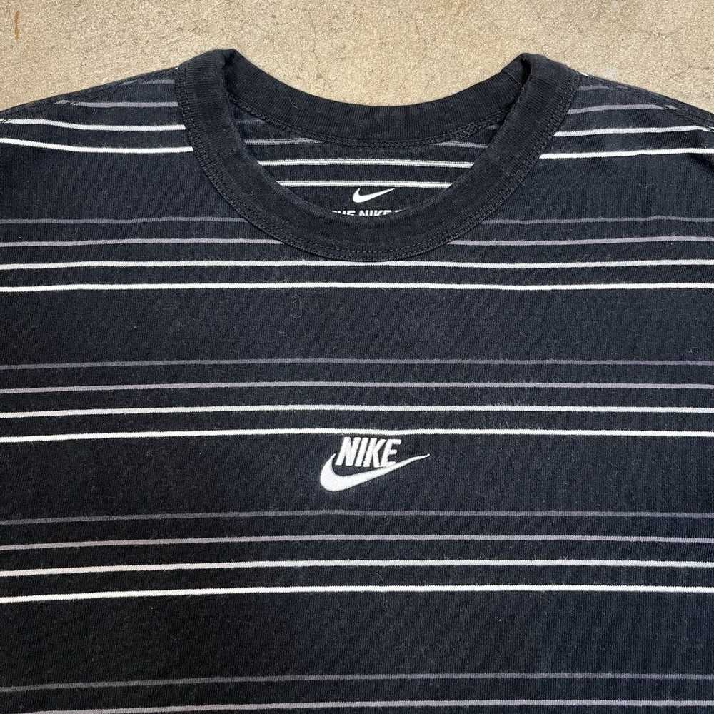Nike × Streetwear Nike T-Shirt Center Logo Mini S… - image 2