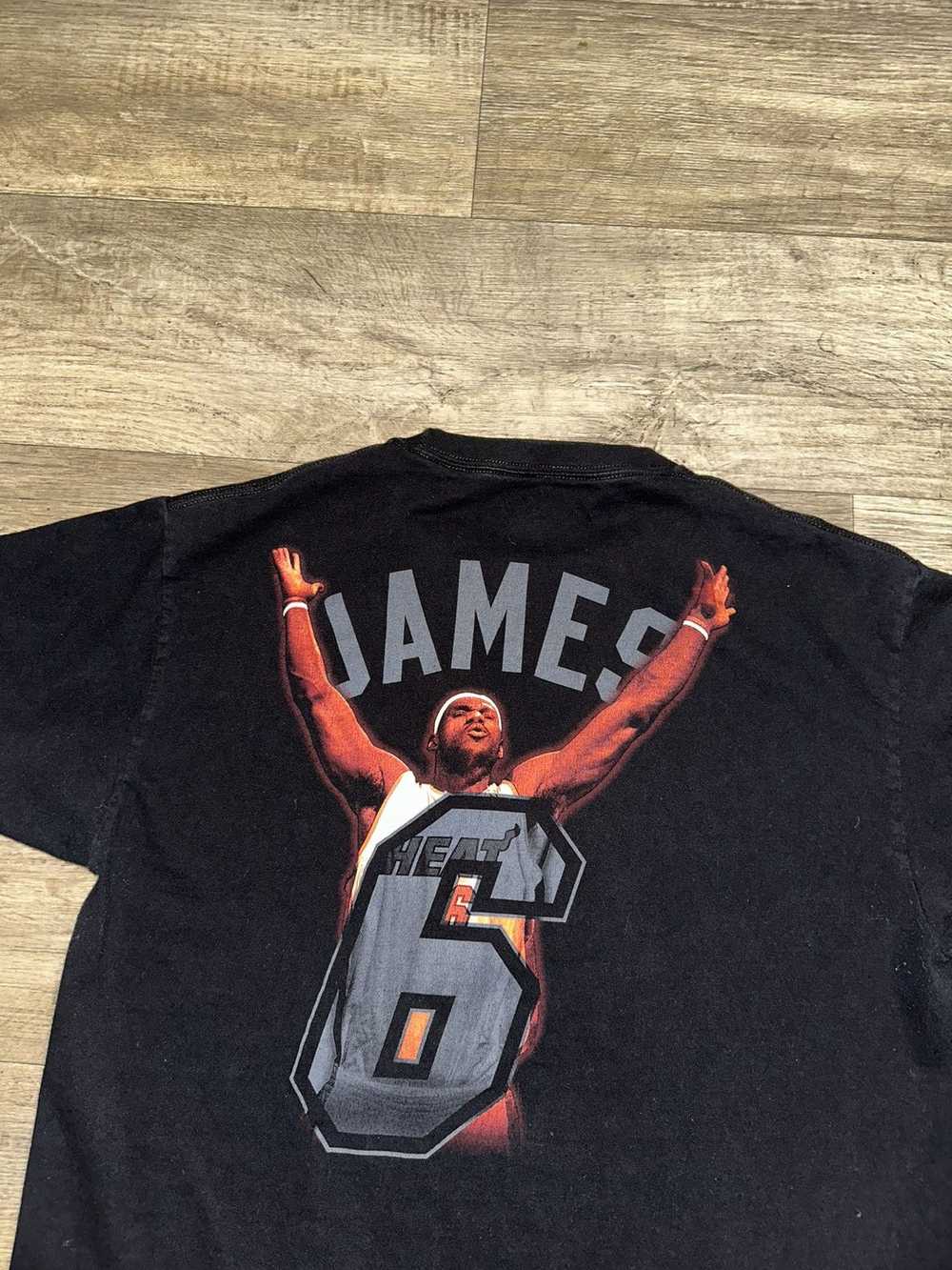 Majestic × NBA Miami Heat Lebron T Shirt - image 3