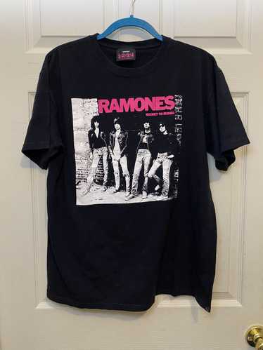 Band Tees × Vintage Ramones Rocket To Russia T-Shi