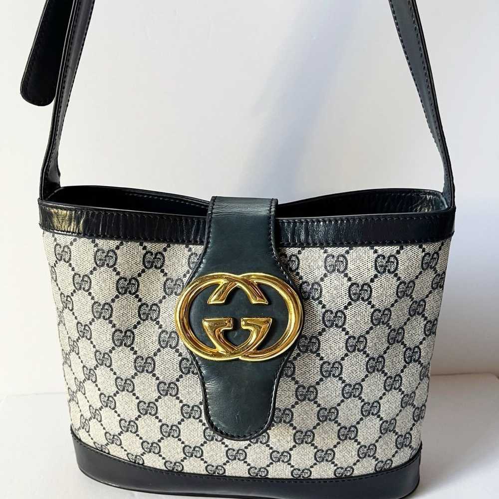 Gucci Sherry Vintage Navy Blue Leather Signature … - image 1