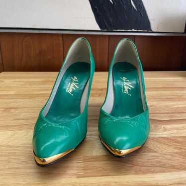 90’s Vintage AJ Valenci Green and Gold Pumps - image 1