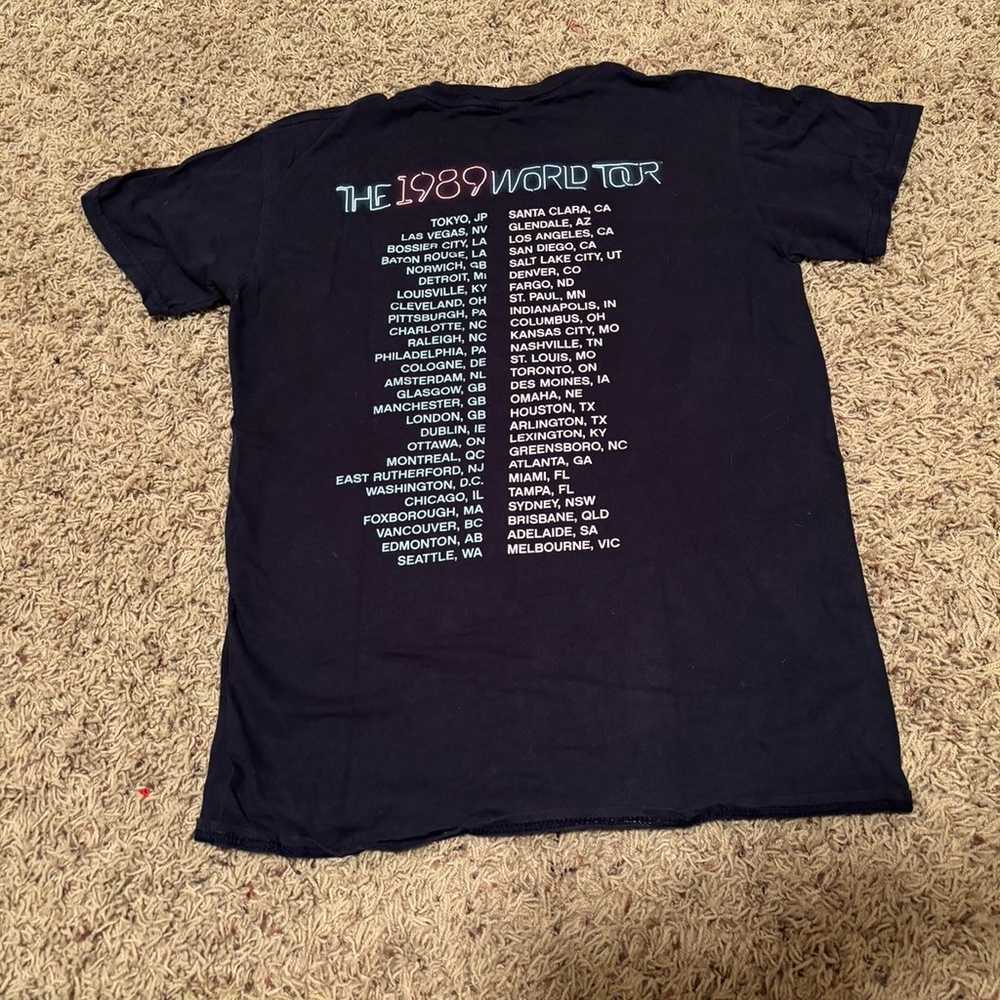 Taylor swift The 1989 World Tour T-Shirt - image 2
