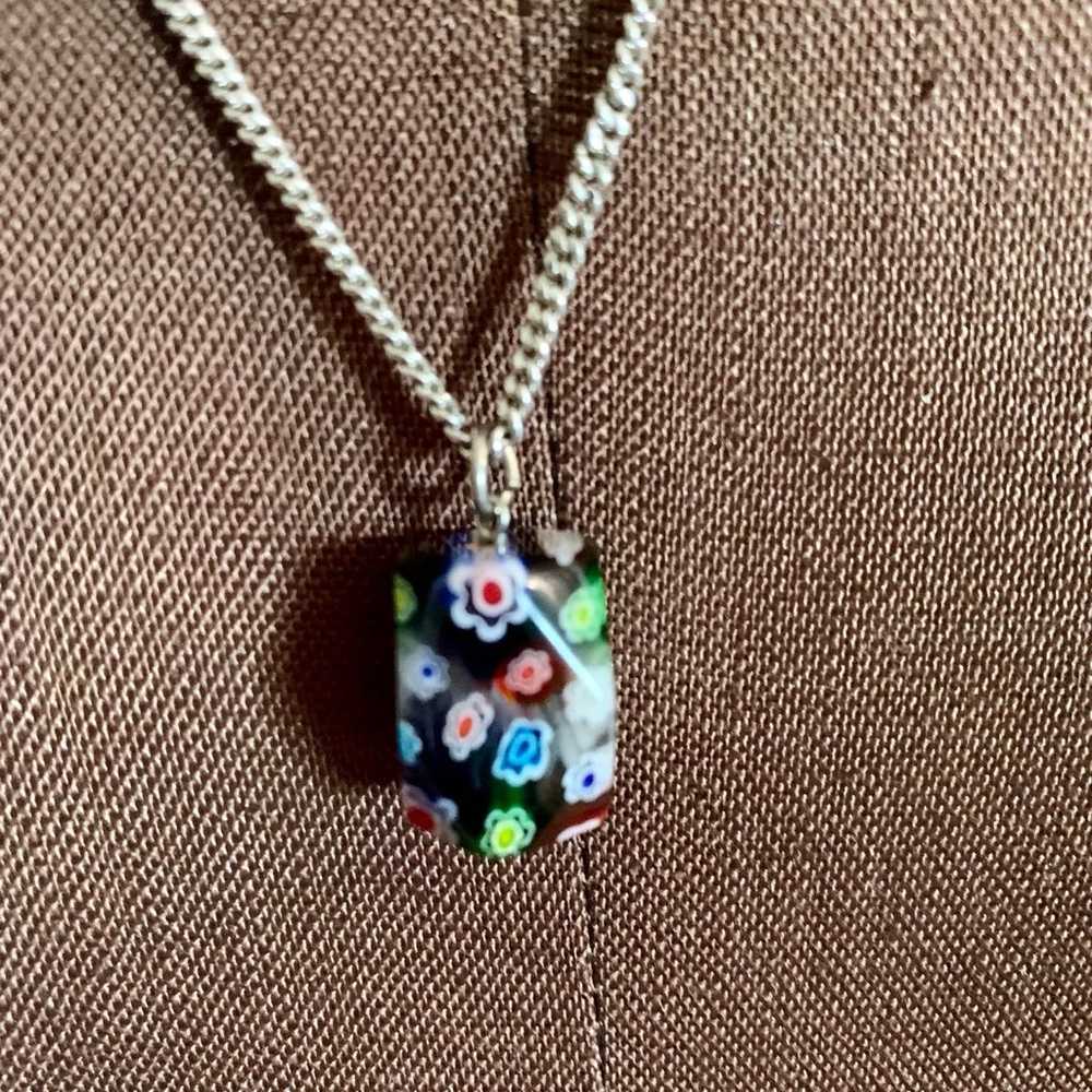 Vintage 90s glass bead art floral necklace - image 2