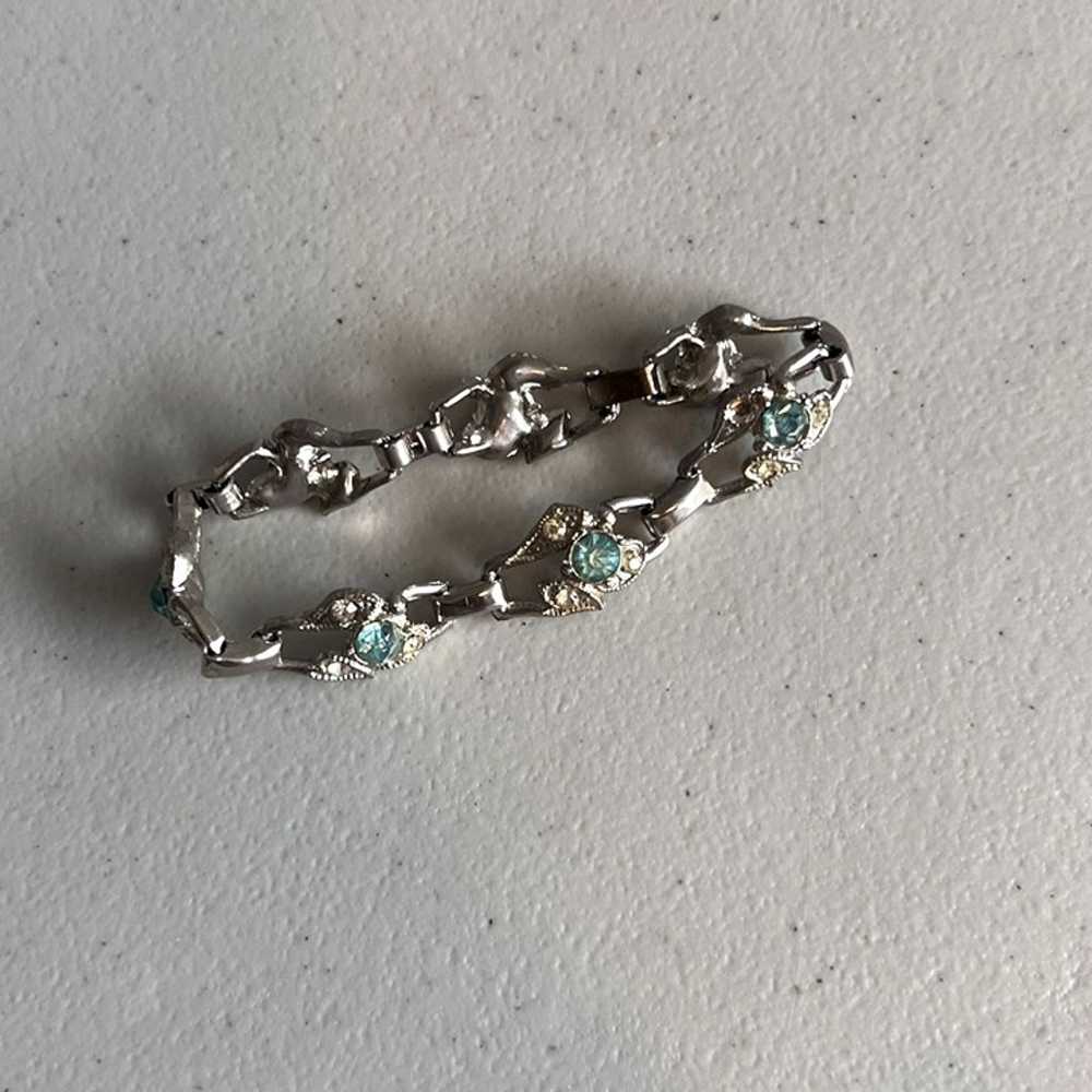 Vintage Unmarked Silver Tone and Aqua Rhinestone … - image 4