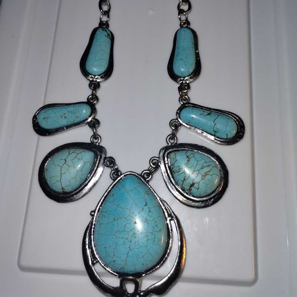 Necklace vintage 20-in turquoise necklace. Authen… - image 1