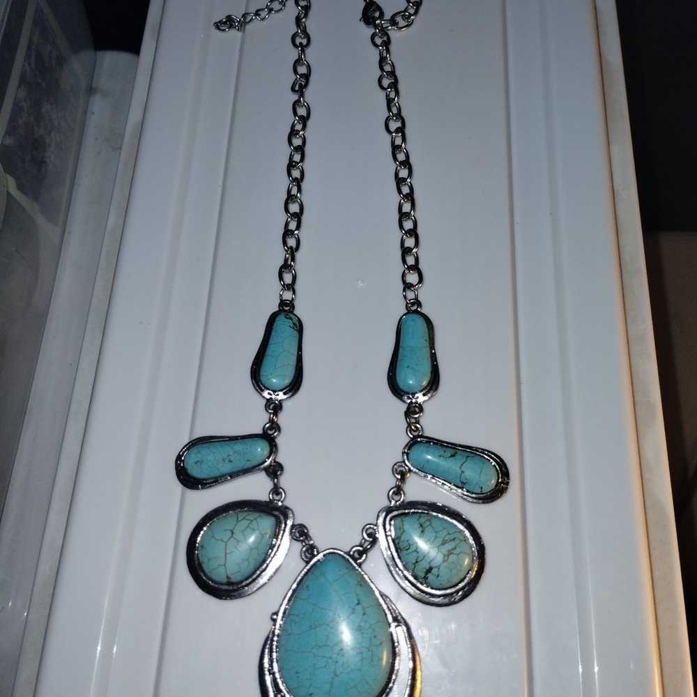 Necklace vintage 20-in turquoise necklace. Authen… - image 3
