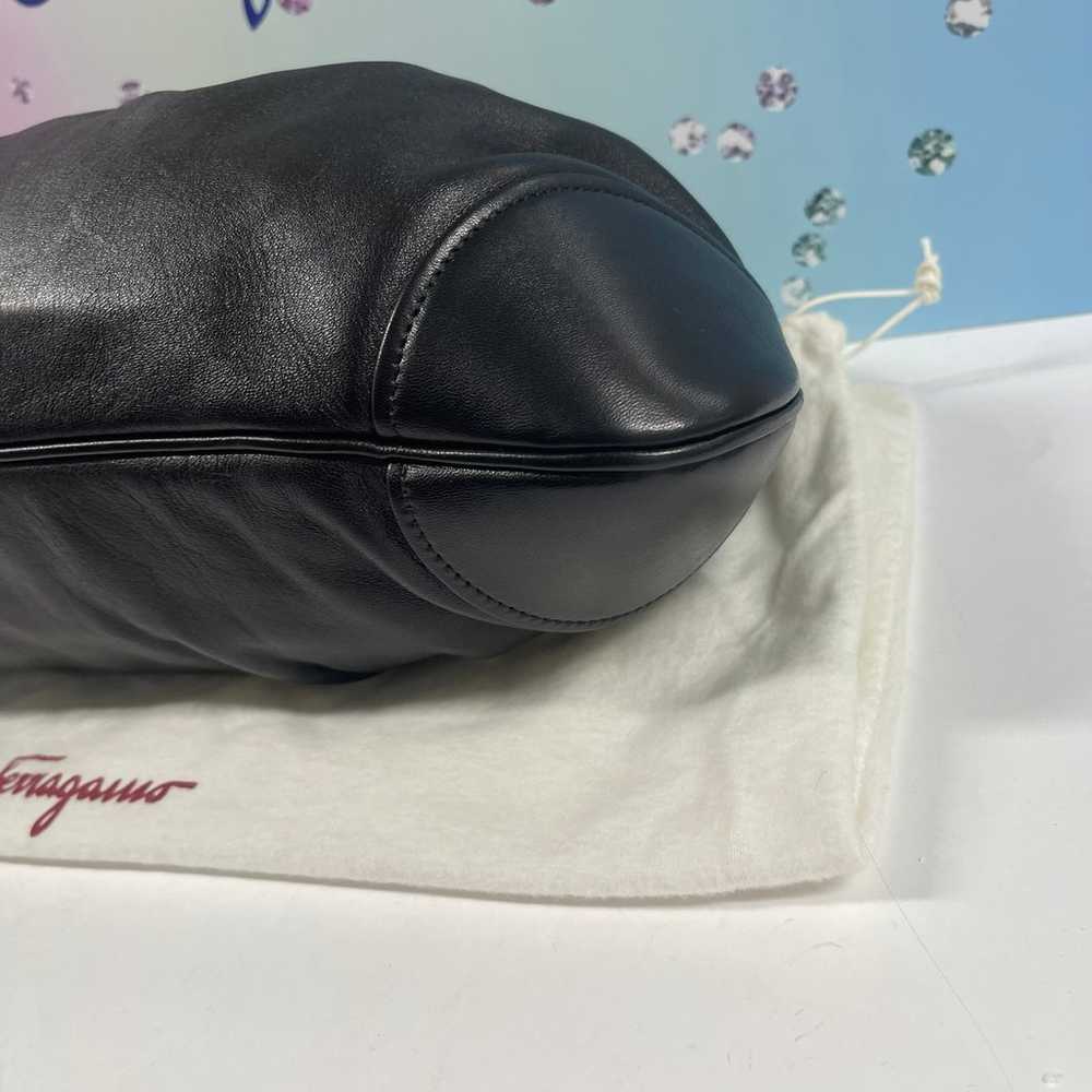 Salvatore Ferragamo Gancini leather bag LIKE NEW⭐… - image 7