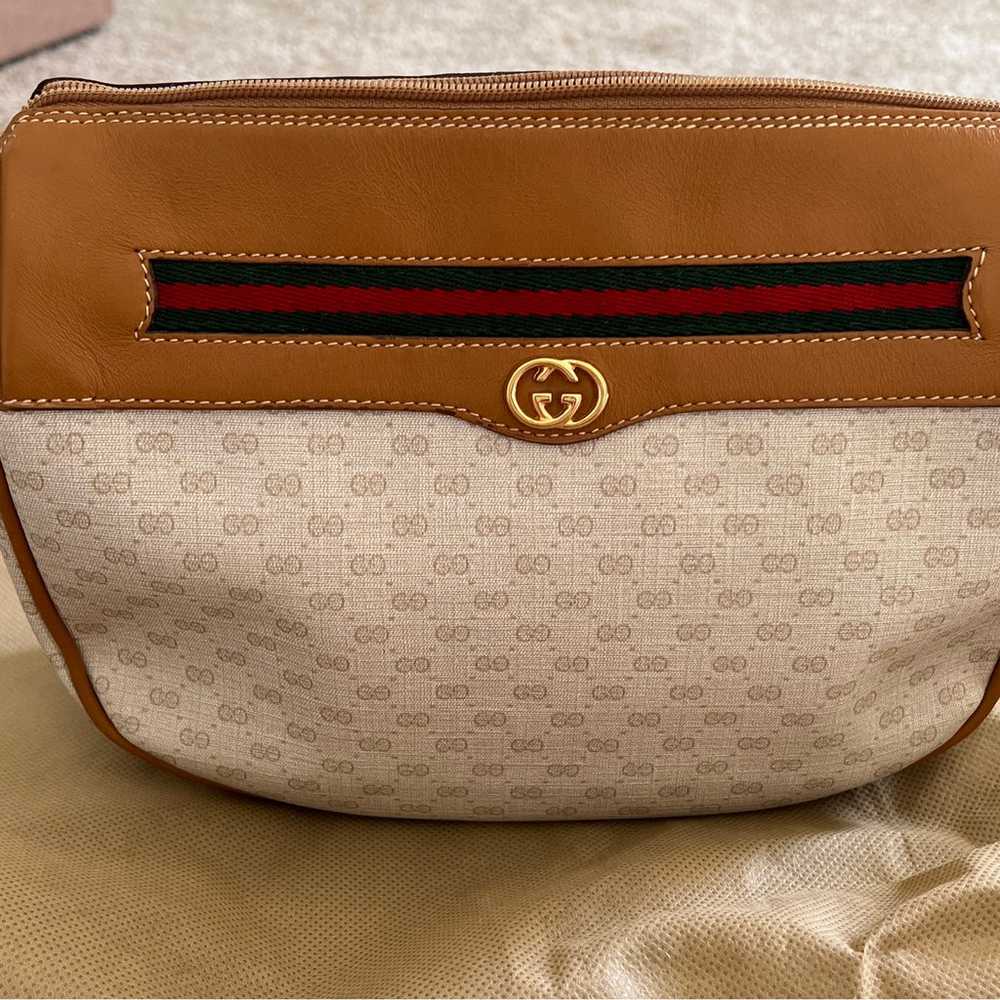 Vintage Gucci Sherry Line crossbody/shoulder - image 2