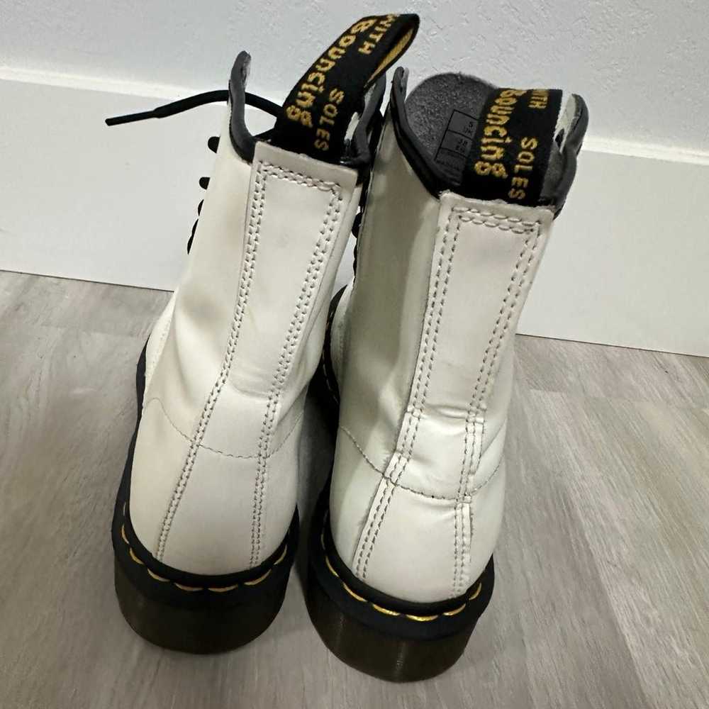 Dr. Martens Boots Womens Size 7 White Black Air W… - image 3
