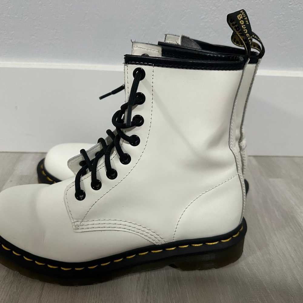 Dr. Martens Boots Womens Size 7 White Black Air W… - image 6