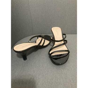 Pelle Moda Size 8.5 M Black Kitten Heels Strappy … - image 1