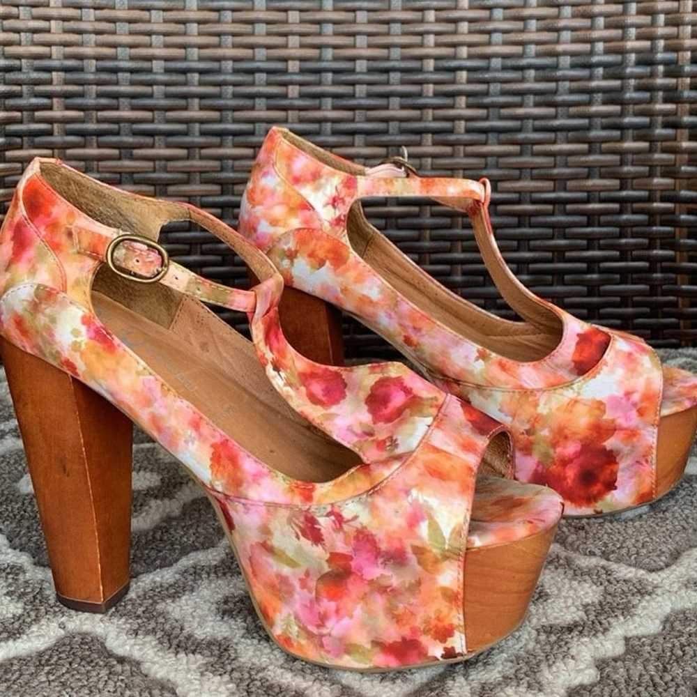 Jeffrey Campbell Foxy Fab Watercolor Floral Platf… - image 3