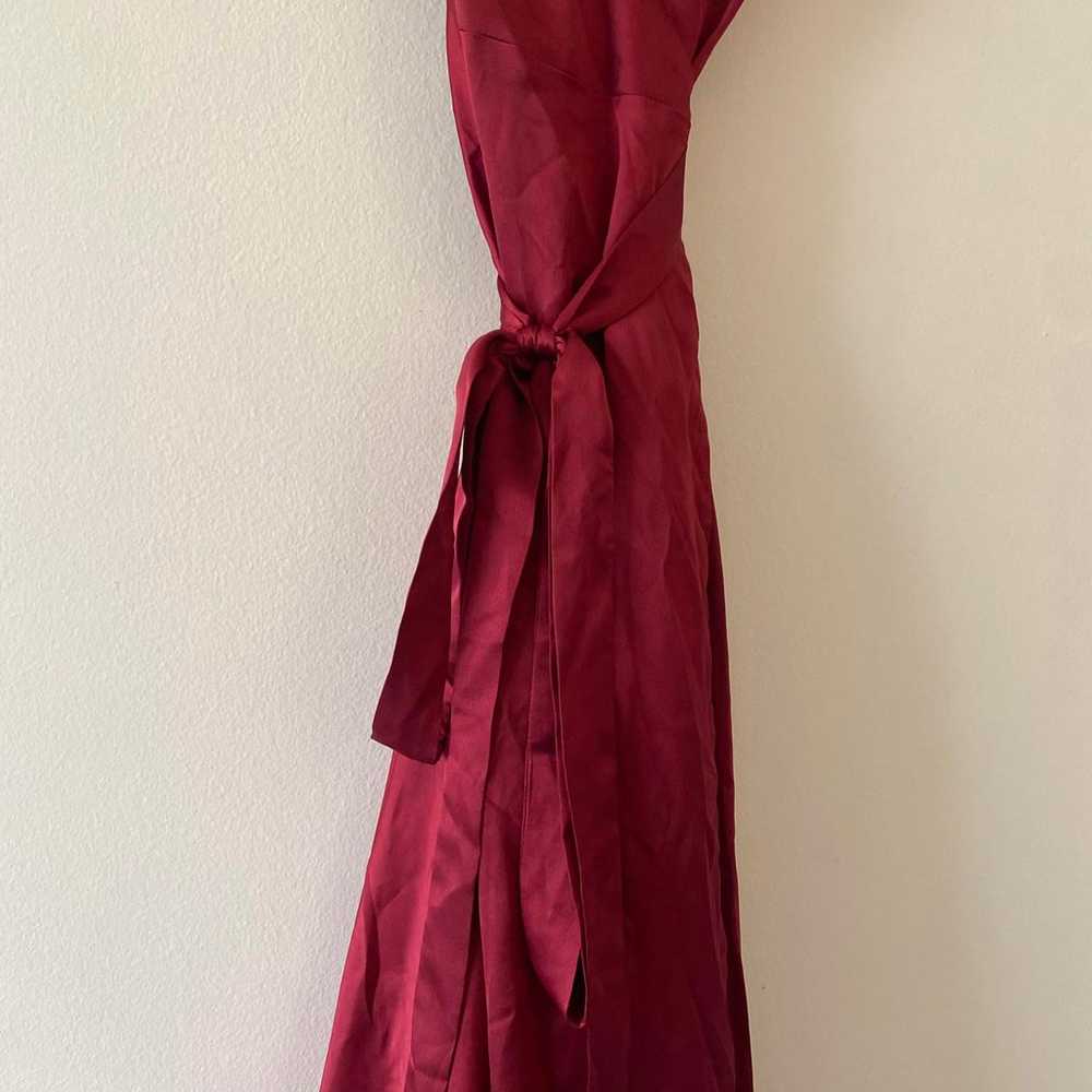 LULUS burgundy satin sleeveless wrap dress - image 4