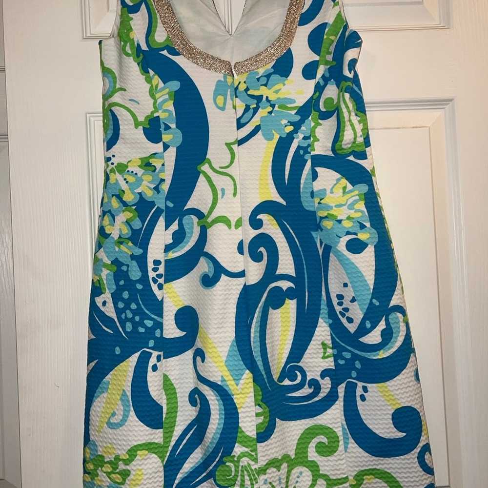 Lilly Pulitzer shift dress size 6. Mix of blue gr… - image 4