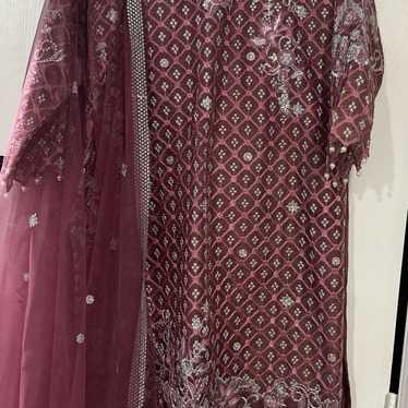 Formal Pakistani outfit