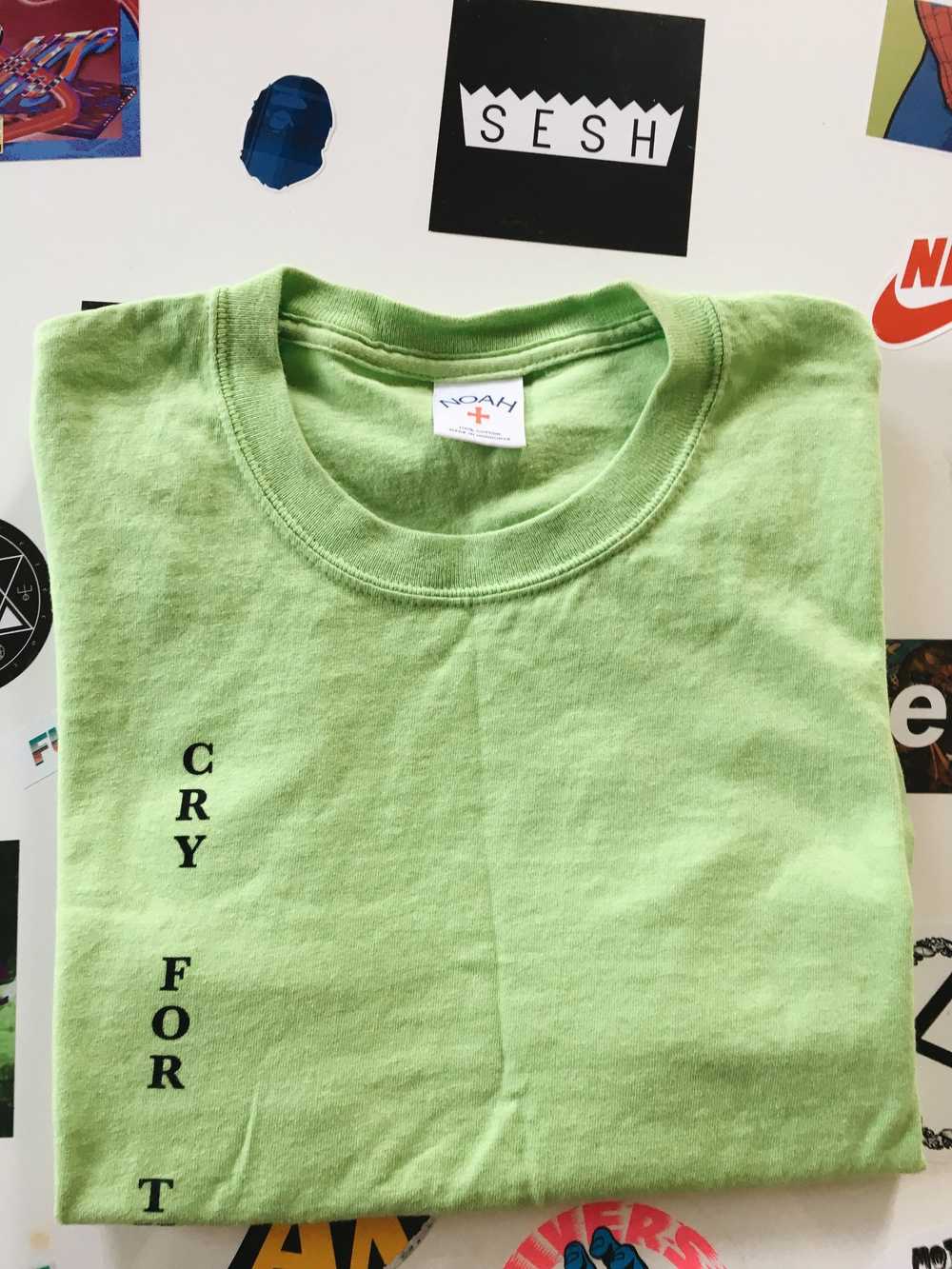 Noah Noah NYC Cry For The New World T-shirt Lime - image 3