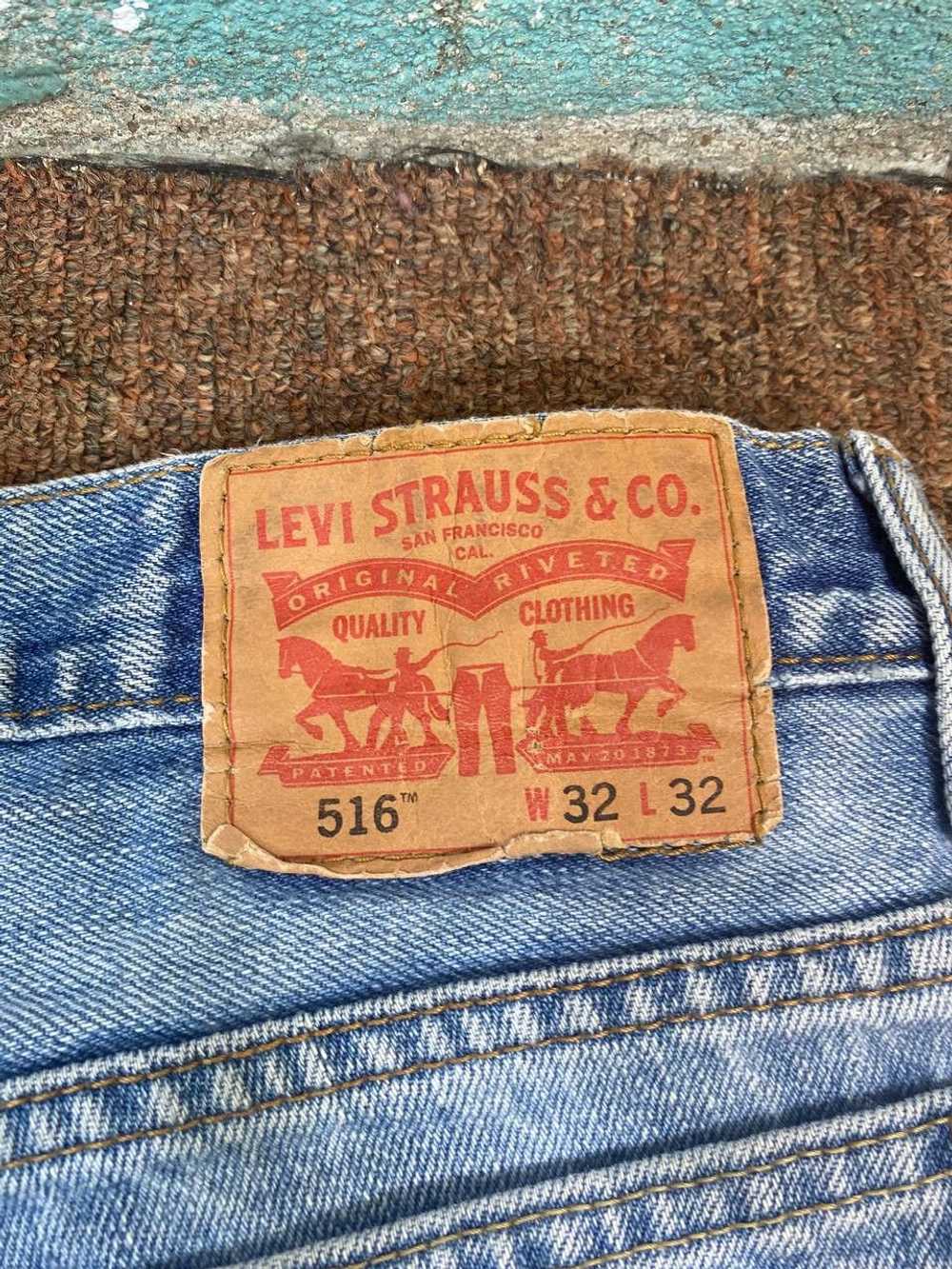 Distressed Denim × Levi's levis 516 lightwash dis… - image 5