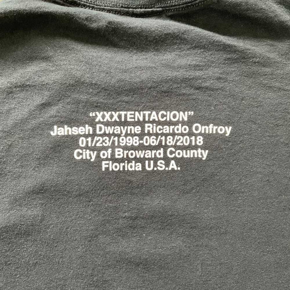 XXXTentacion Arms Crossed In Memory of Jahseh Onf… - image 7