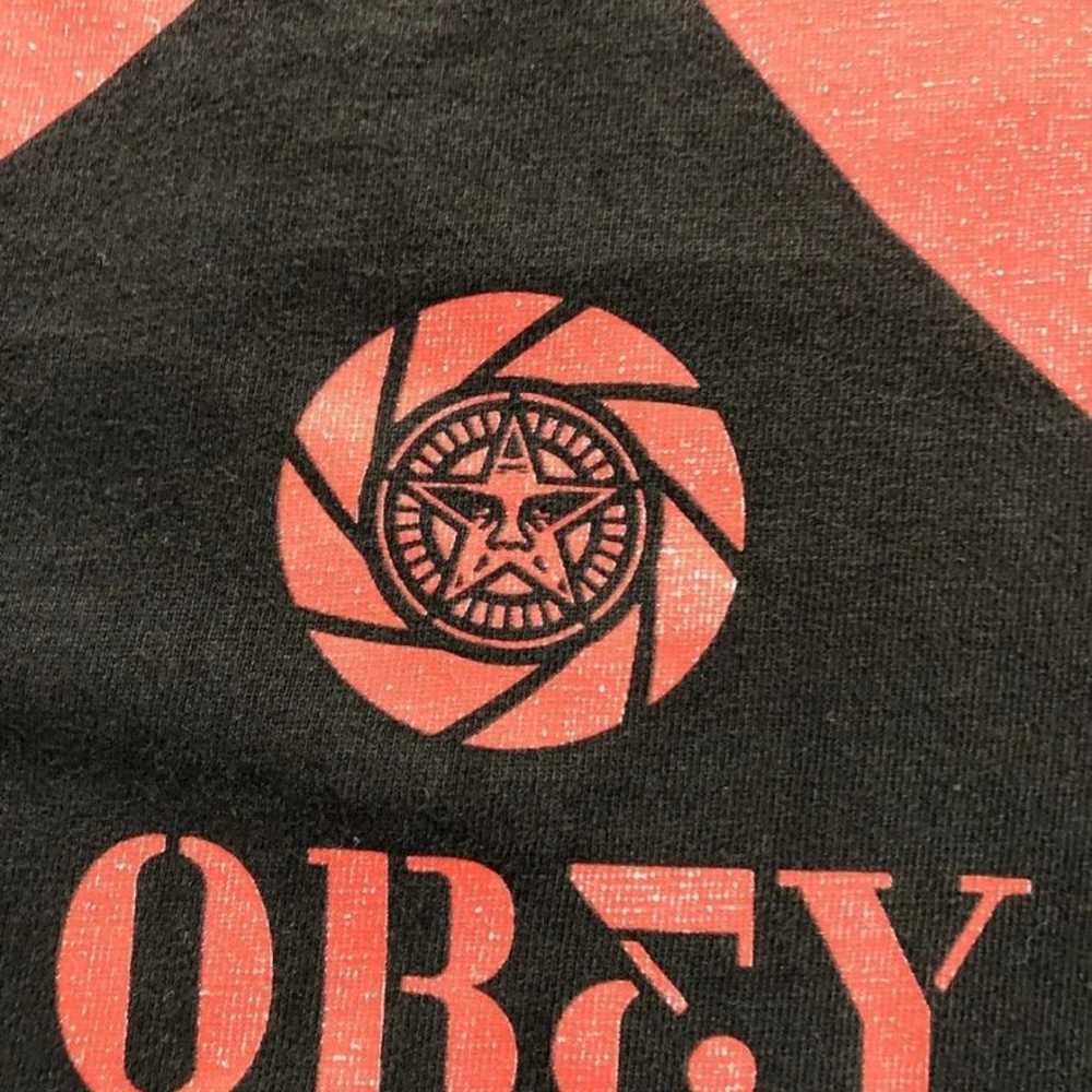 VTG. Original OBEY YOUR EYES HERE Men’s PUNK Hip … - image 5