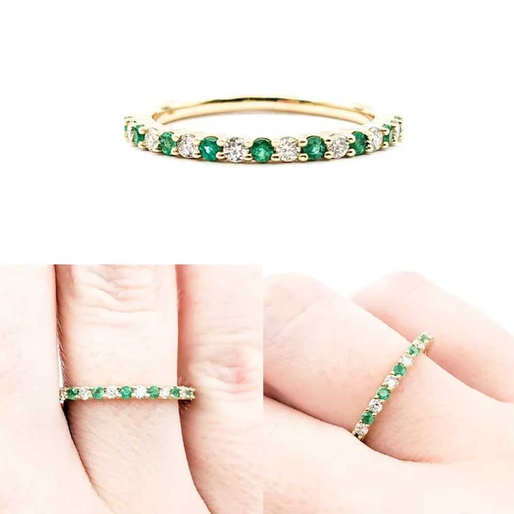 .18ctw Emerald & Diamond Ring In Yellow Gold - image 2
