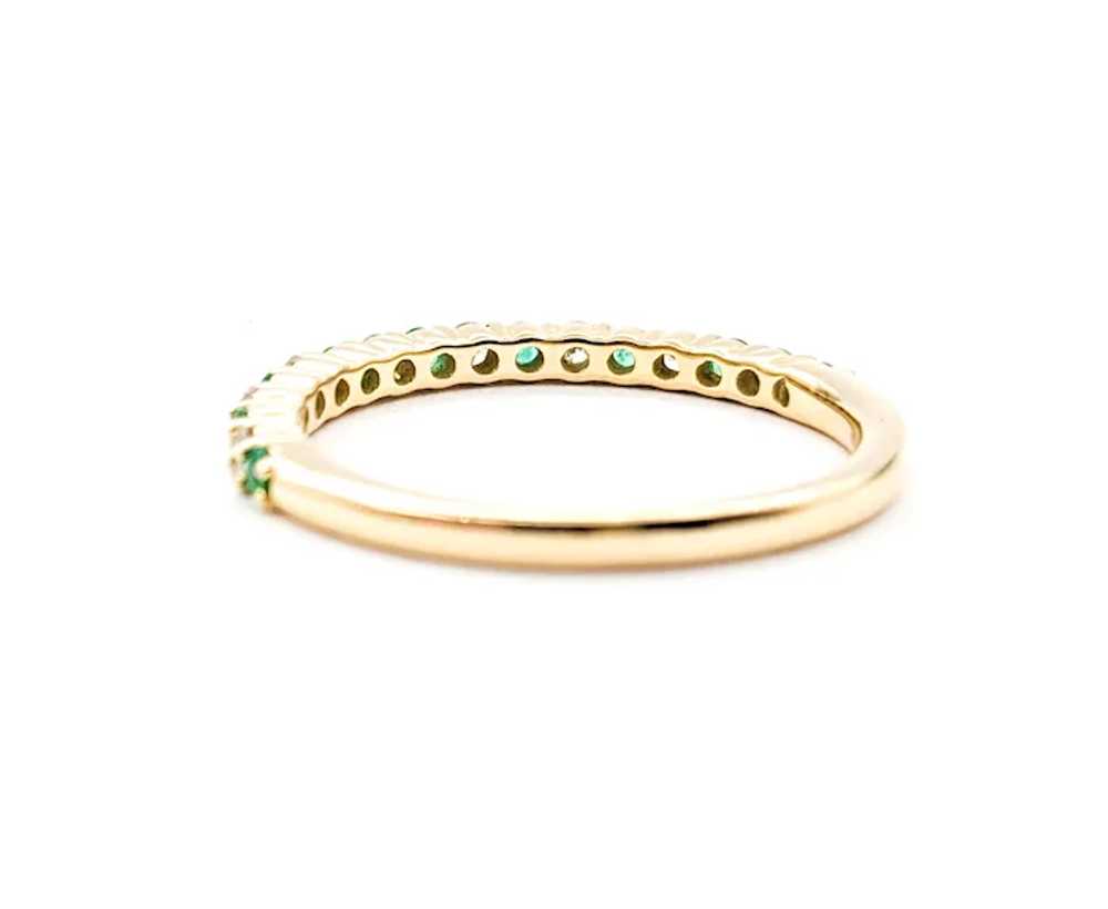 .18ctw Emerald & Diamond Ring In Yellow Gold - image 7