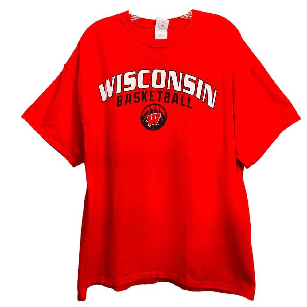 Gildan Wisconsin Basketball Graphic Red Tee XL - image 1