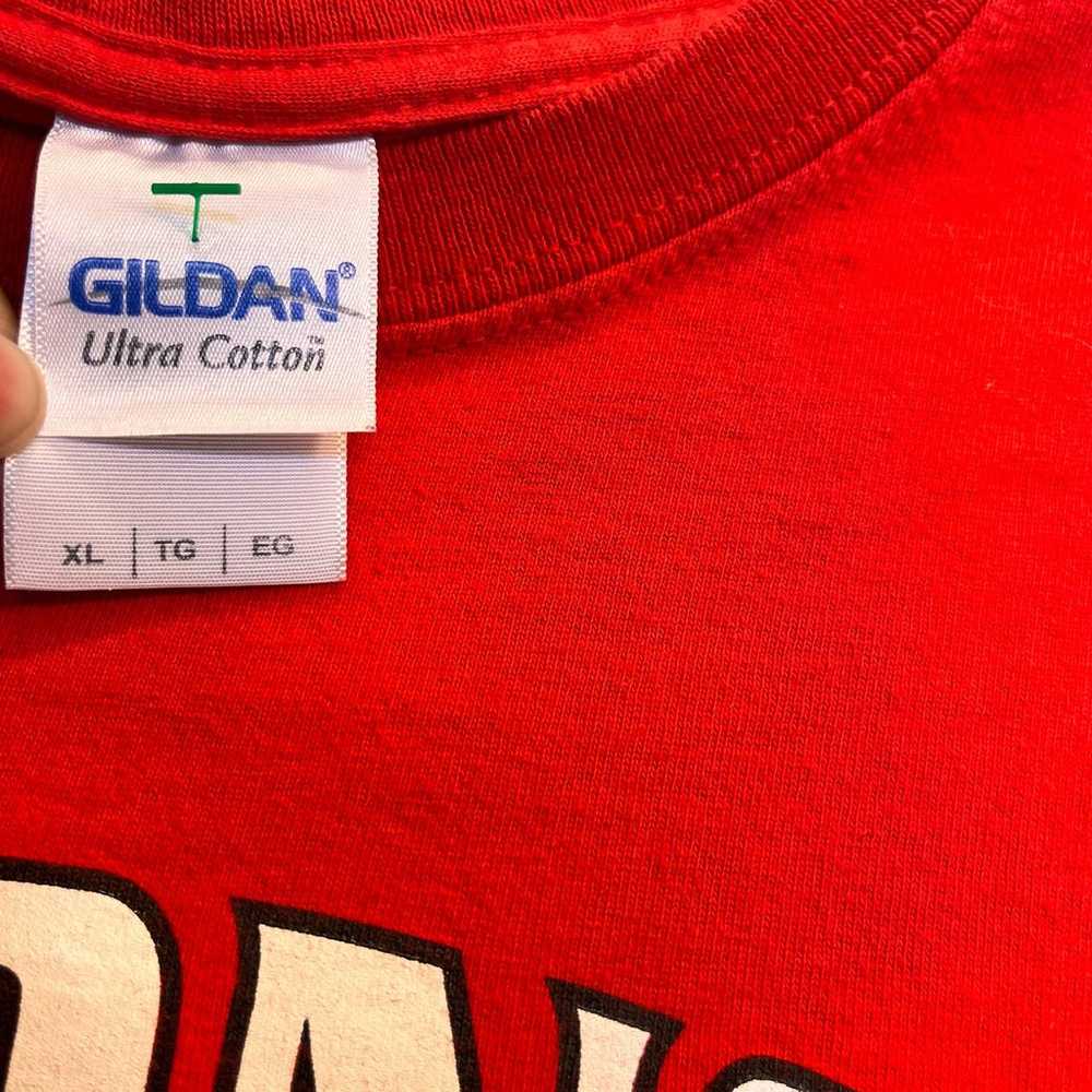 Gildan Wisconsin Basketball Graphic Red Tee XL - image 4