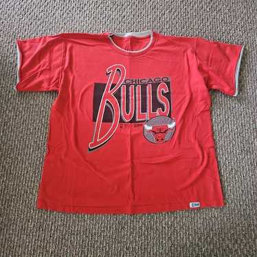 Vintage 90s Salem NBA Chicago Bulls Tshirt - image 1