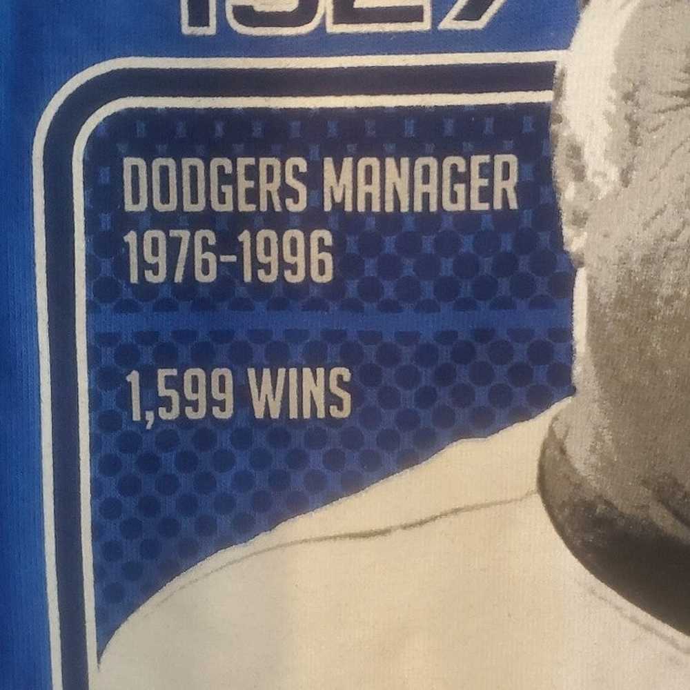 TOMMY LASORDA T-shirt Los Angeles Baseball Legend… - image 8