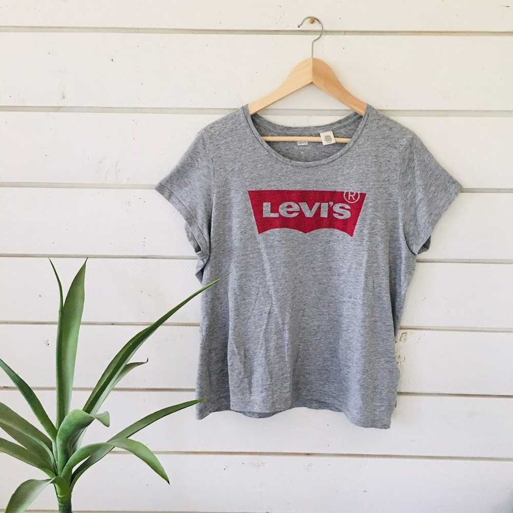 Levi’s-Classic Grey Brand Logo T-Shirt - image 2