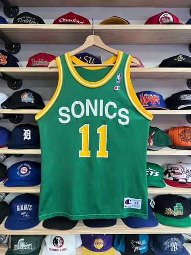 Vintage Early 90s Champion Seattle Sonics Detlef S