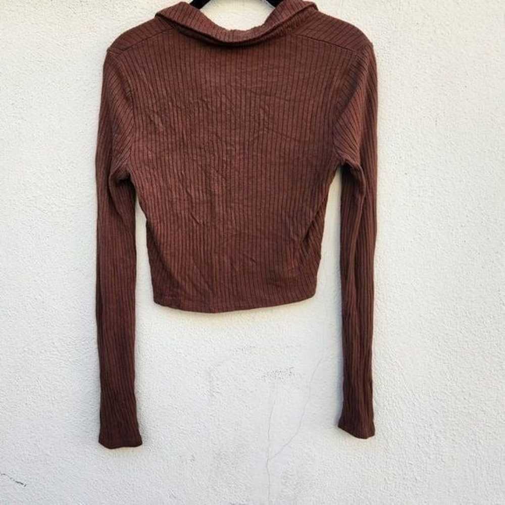 Vintage REFORMATION Women Ribbed Crop Henley Long… - image 3