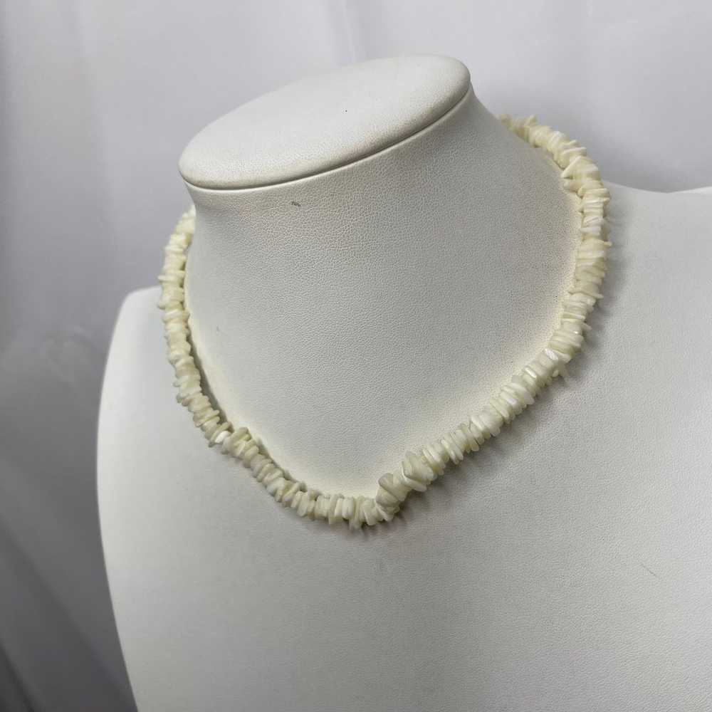 white necklace puca puka shell beaded costume fas… - image 1