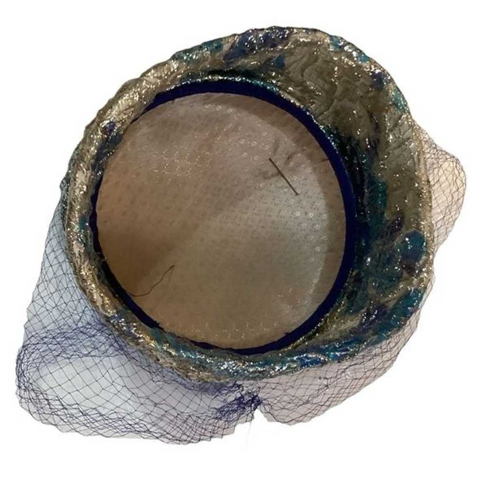 Vintage 1950s Pillbox Hat With Netting - image 8