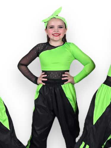 Dance costume - DONT CALL ME UP