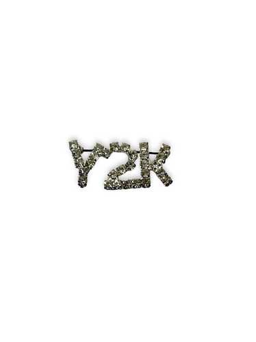 Y2K “Y2K” Rhinestone Pin