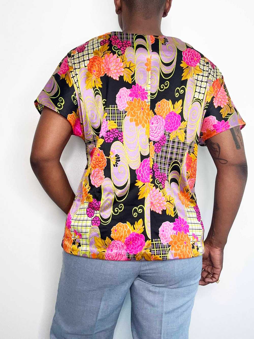 Vintage Hand Painted Short Sleeve Shirt (1970's) - image 2