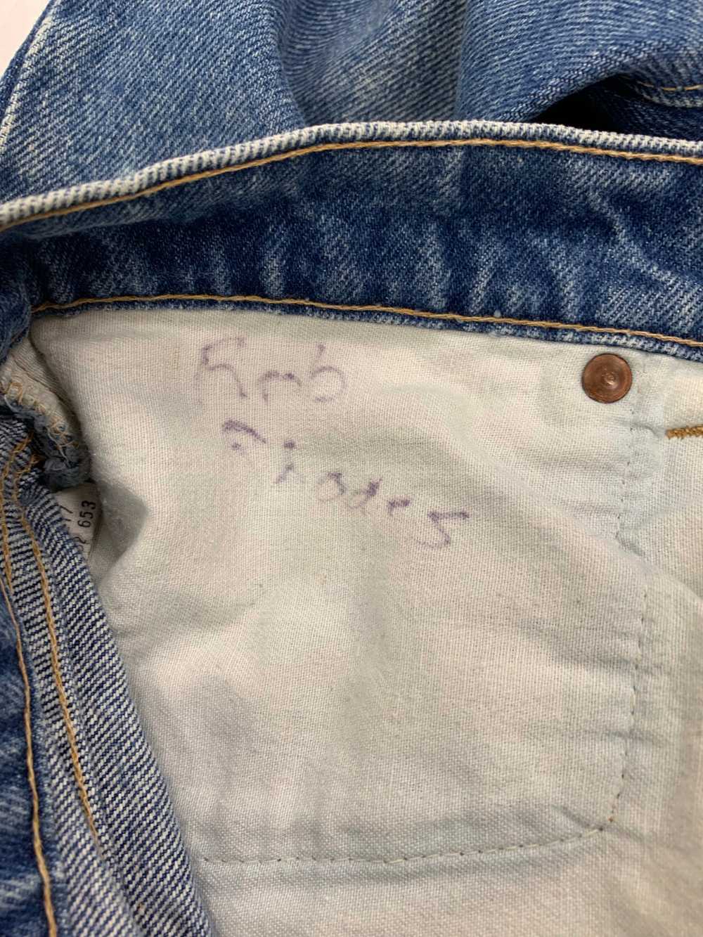 Faded ‘90s Levi’s 505 Denim Jeans - Medium Wash -… - image 8